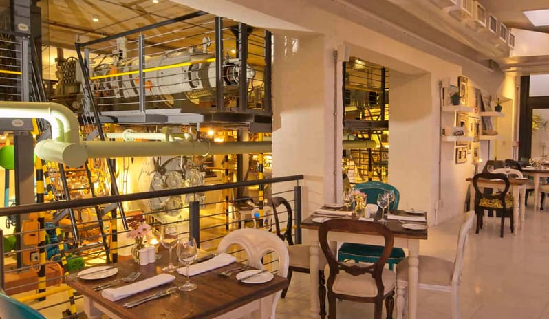 TURBINE HOTEL - ISLAND CAFE SEATING AREA_001